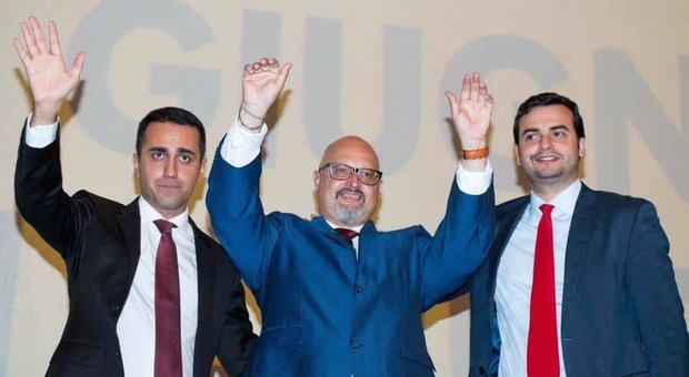 Chiusa l'esperienza del M5S al Comune di Avellino, sfiduciato il sindaco Ciampi