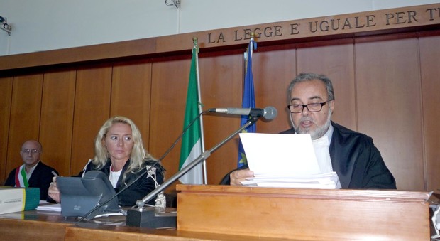 I giudici della Corte d'Assise di lecce, Francesca Mariano e Roberto Tanisi