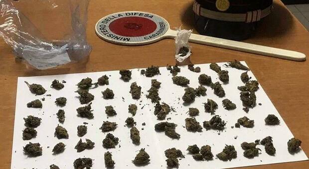 Spaccio di marijuana a Torre del Greco, arrestata pusher di 43 anni