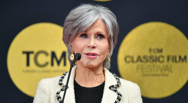 Jane Fonda: «Il mio tumore è in remissione, ho finito la chemio. Sono una donna fortunata»