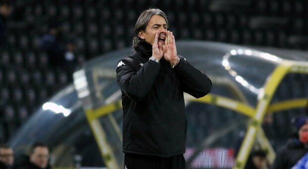 Pippo Inzaghi sulla panchina del Benevento