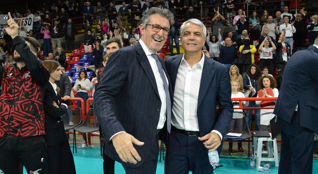 Gino Sirci, presidente della Sir Perugia con Andrea Anastasi, che dal prossimo anno non guiderà i Block Devils