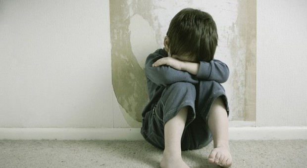 Pediatra milanese per 11 anni ha stuprato e seviziato 11 bambini: a giudizio