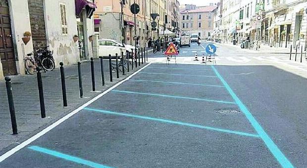 Roma, strisce blu: da oggi sospeso il pagamanto del parcheggio
