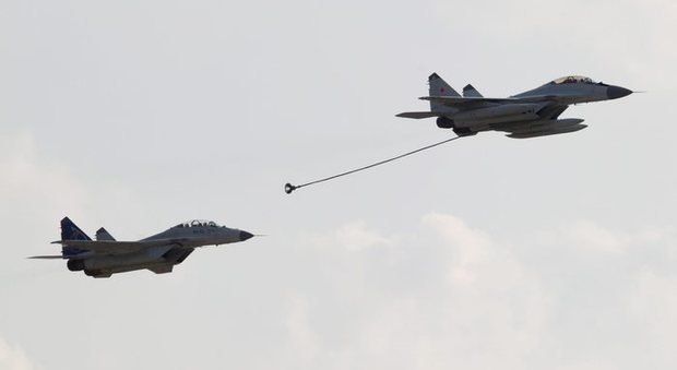 Russia, scontro tra due caccia in volo: ignota la sorte dell'equipaggio