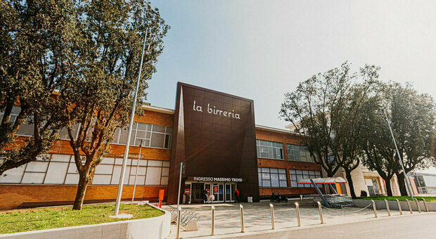 Centro commerciale «La Birreria», per il terzo compleanno inaugurata «La fattoria didattica»