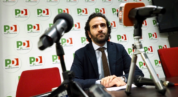 Il segretario del Pd Leonelli ha annunciato le sue dimissioni