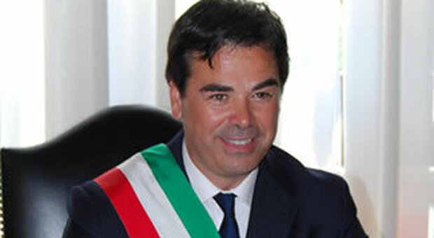 Tangenti Comune di Foggia: ex sindaco Landella resta in libertà