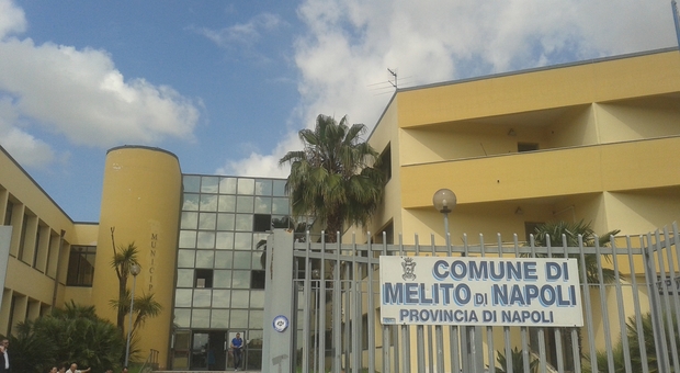 Il palazzo municipale di Melito