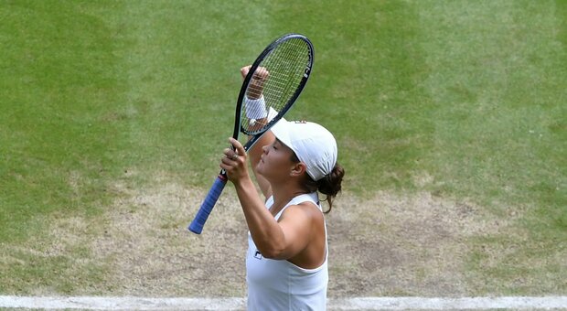 Wimbledon, Barty-Pliskova è la finale del torneo femminile