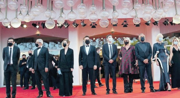 Festival di Venezia, Mostra in maschera: «Così dall’Italia riparte il cinema»
