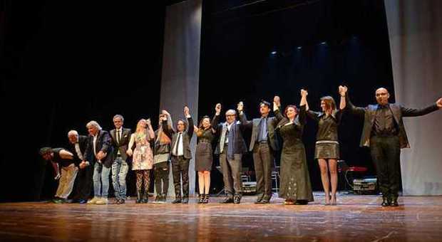 “Giacomo all'Infinito” conquista il Teatro Rossini di Civitanova