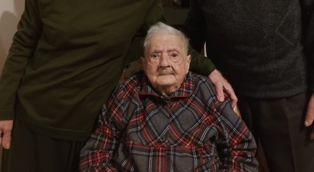 Nonna Irma è più forte del Covid e riesce a battere il virus a 103 anni: una storia tutta da raccontare