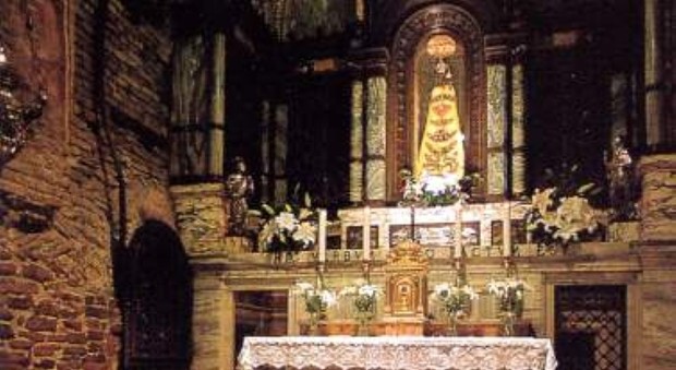 La Madonna di Loreto nella Santa Casa