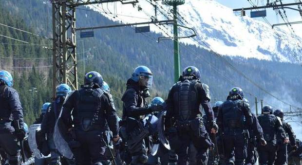 Italia aumenta i controlli al confine in arrivo altri 25 militari al Brennero
