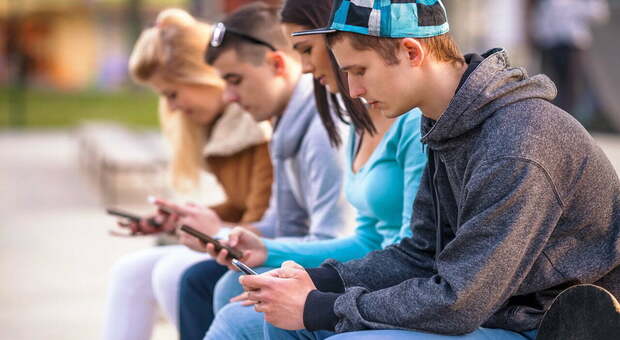 Adolescenti e social media