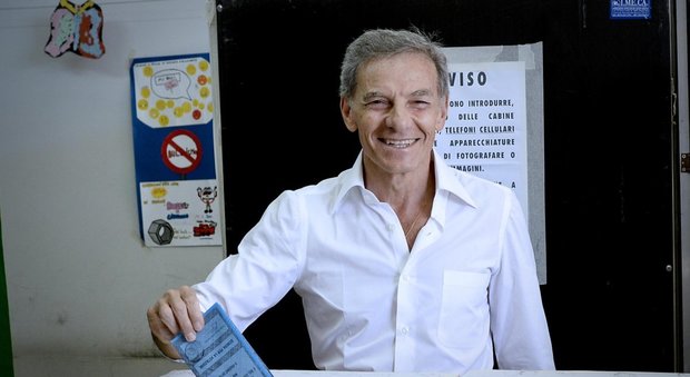 Napoli, Lettieri al ballottaggio: «Sarò io a vincere la partita»