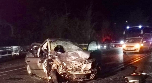 Due morti e 5 feriti, gravissima bimba di nove mesi per lo scontro fra auto a Frosinone