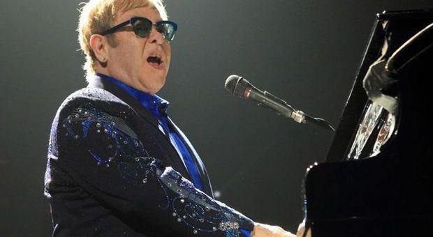 Elton John sposa David a maggio: «Saremo un esempio»