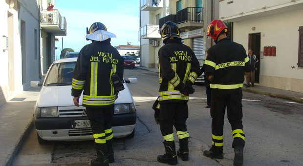 P.S.Elpidio, paura in via Bari per una fuga di gas, era una vecchia Punto a metano