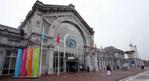 Bruxelles, evacuata la stazione di Charleroi per un pacco sospetto