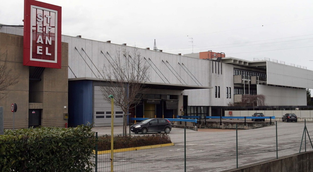 Crisi Stefanel, rischio chiusura dello stabilimento: 89 dipendenti in bilico