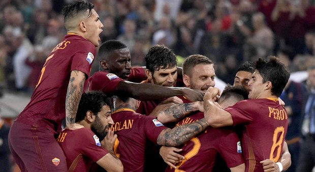La Roma rimanda la festa della Juve: bianconeri ko 3-1 e giallorossi secondi