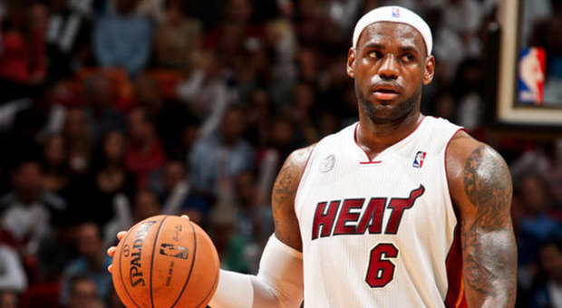 Lebron James spaventa i Miami Heat: "Non so dove giocherò. Decido a luglio"