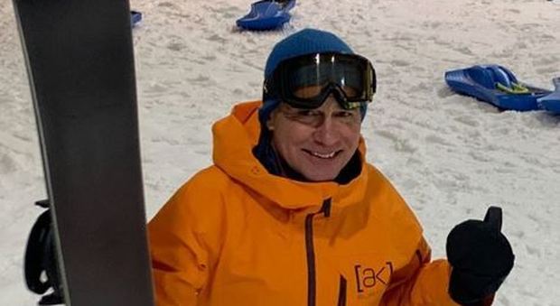 È morto Jake Burton Carpenter, il padre dello snowboard