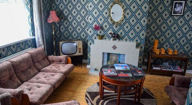 Belfast, la George Best House è su Airbnb: soggiorno come negli anni '60 nella casa d’infanzia della leggenda del calcio nordirlandese