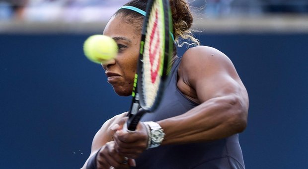 Montreal, Serena Williams in semifinale: sconfitta Naomi Osaka in due set