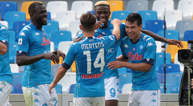 Napoli-Atalanta 4-1, è show azzurro: doppio Lozano, segna anche Osimhen