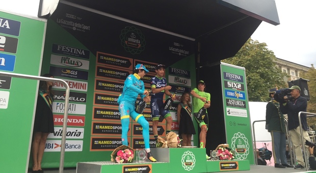 Giro di Lombardia, vince il colombiano Esteban Chaves