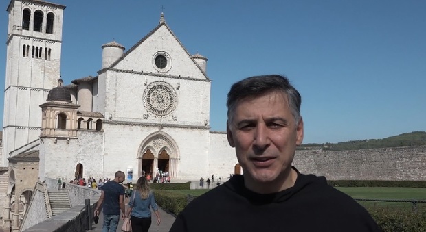 La Campania ad Assisi per riaccendere la lampada votiva