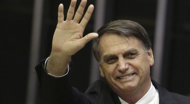 Bolsonaro: «Battisti torni in Italia, abbiamo già molti criminali in Brasile»