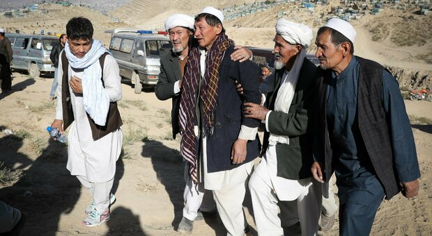 Afghanistan, strage di bambini nella moschea-scuola: 12 morti e 14 feriti