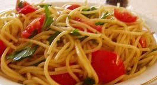 Spaghetti, fusilli e rigatoni: raddoppiato il consumo di pasta, 23 kg all'anno