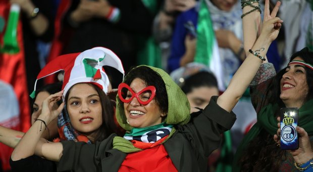 L'Iran festeggia con 14 gol l'apertura degli stadi alle donne