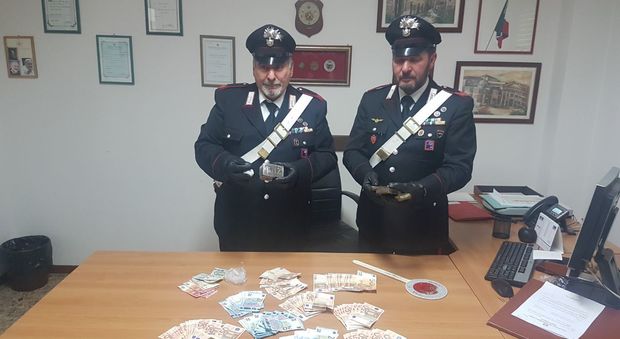 Droga, i controlli dei carabinieri: tre arresti per spaccio di cocaina e hashish