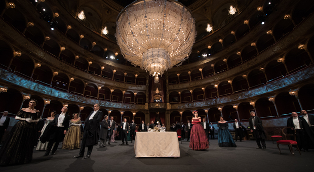 La Traviata dell’Opera su Rai3: esperimento di creatività premiato da un milione di telespettatori