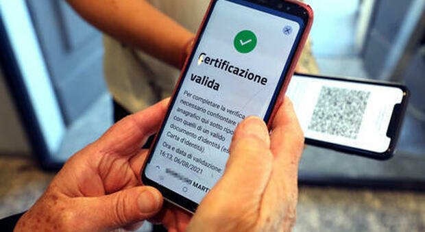 Green pass, boom di malattie. In Puglia aumentano del 7% i certificati medici all'Inps