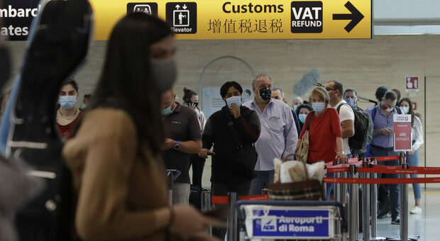 L’aeroporto di Fiumicino attiva i corridoi Covid-tested per i voli tra Roma e Usa: non serve la quarantena