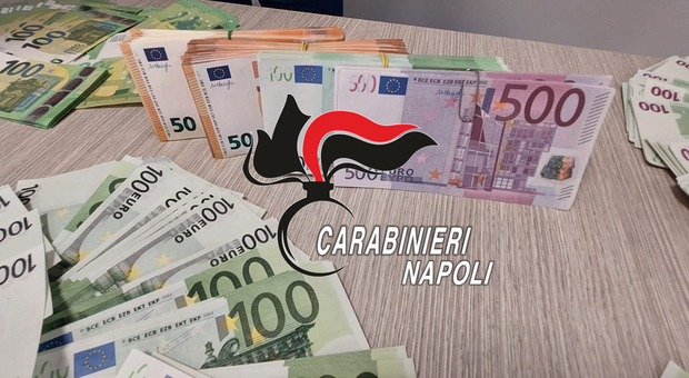 Napoli, 175mila euro falsi in casa: arrestate due donne