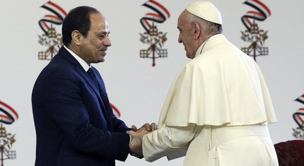Il Papa in Egitto, da Giulio Regeni ai cristiani i nodi dietro gli incontri