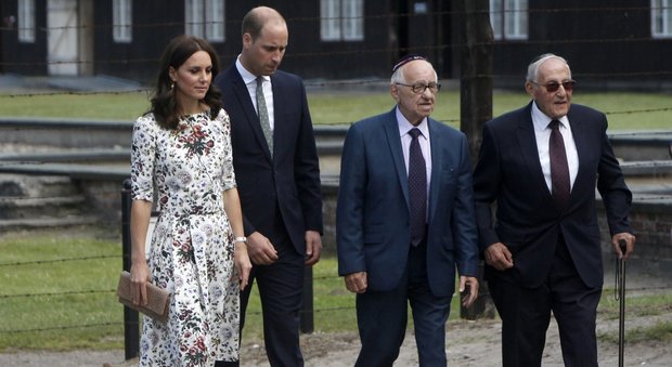Polonia, Kate e William d'Inghilterra in visita al campo nazista