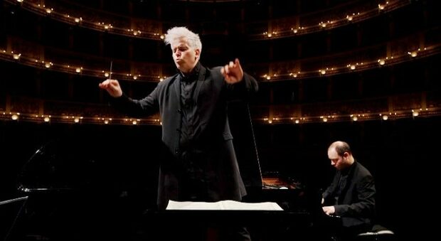 Teatro di San Carlo, Dan Ettinger nuovo direttore musicale dal 2023 dopo Valcuha