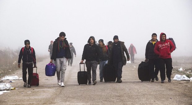Migranti, boom di arrivi: polveriera Tripoli