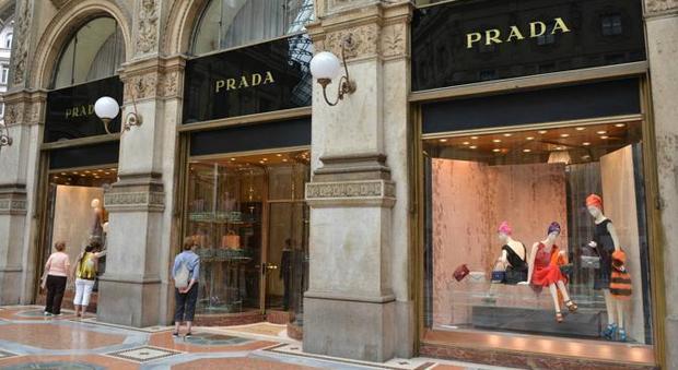 Clonato il sito di Prada, vendute centinaia di griffe contraffatte