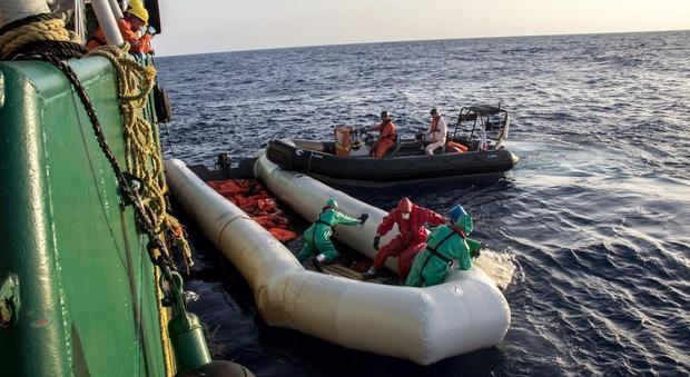 Traffico di migranti: le falle del sistema, ecco i sottomarini spia