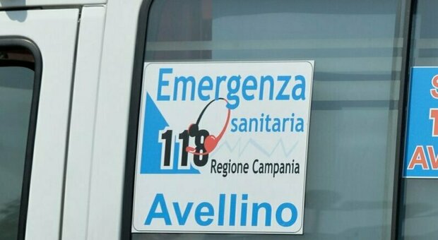 Un'ambulanza del 118 di Avellino